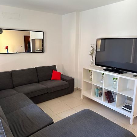 Alcala Seaside Apartment, Two Rooms, Private Parking 外观 照片