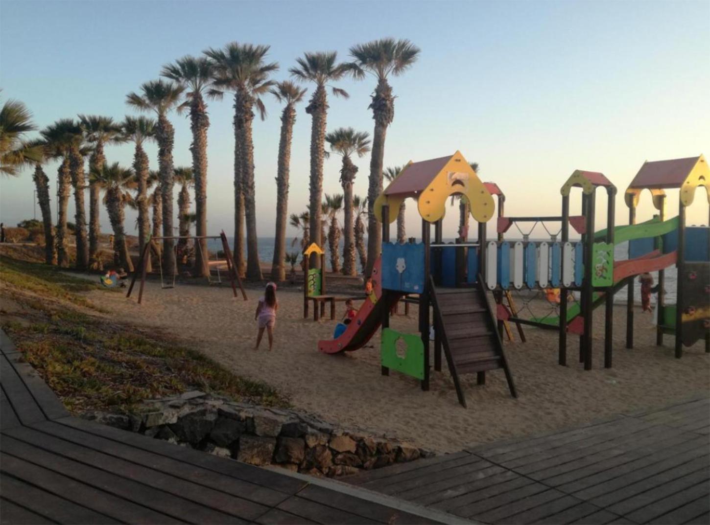 Alcala Seaside Apartment, Two Rooms, Private Parking 外观 照片