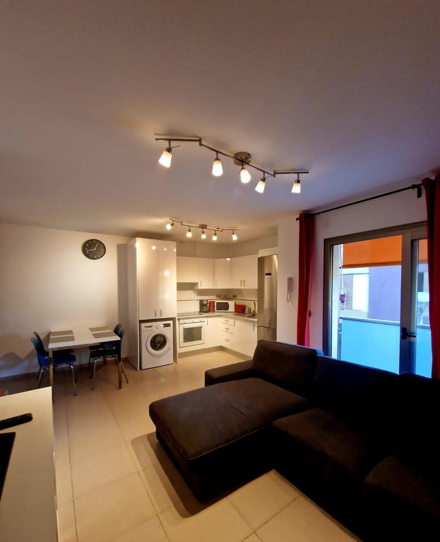 Alcala Seaside Apartment, Two Rooms, Private Parking 外观 照片