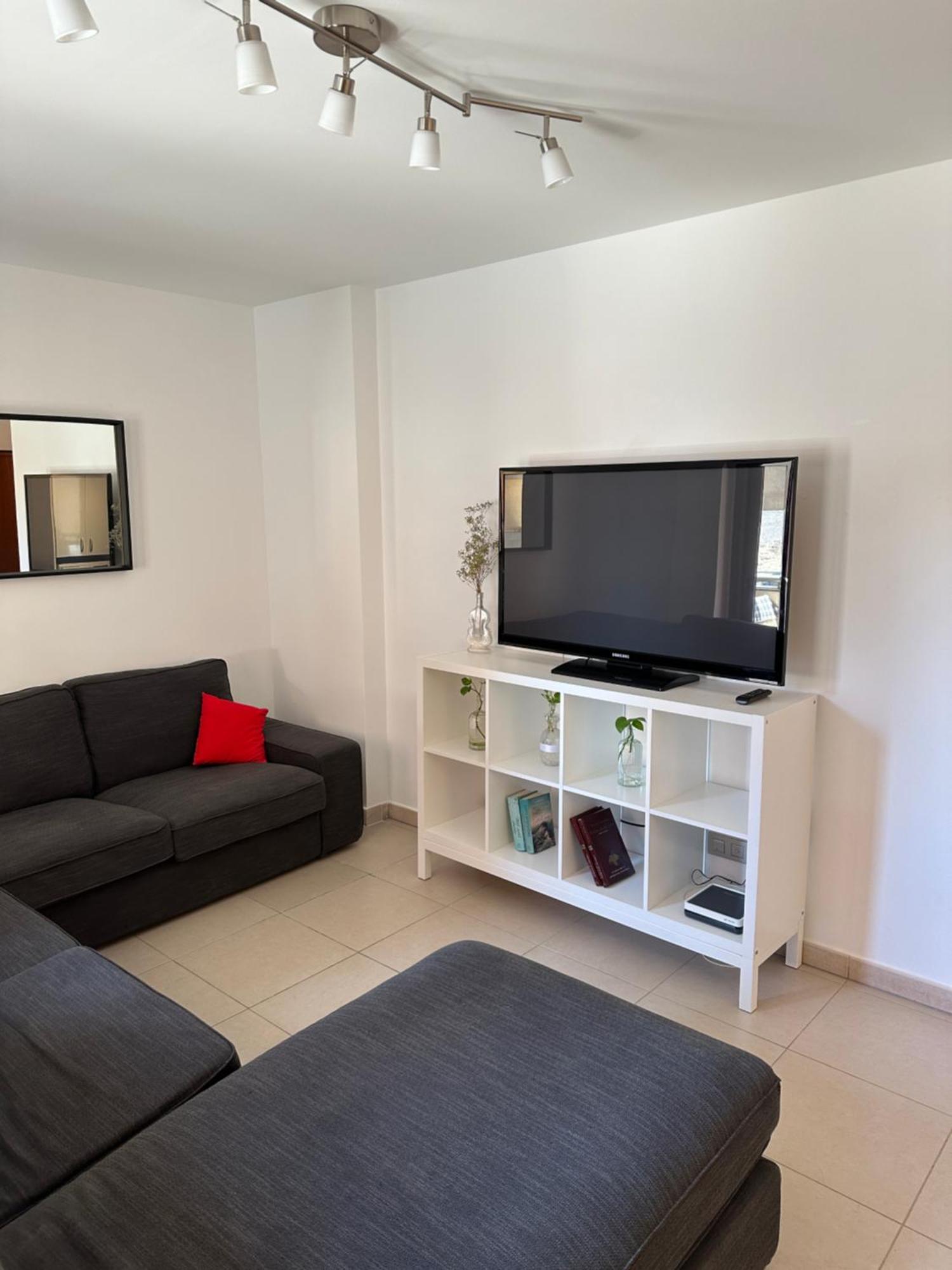 Alcala Seaside Apartment, Two Rooms, Private Parking 外观 照片